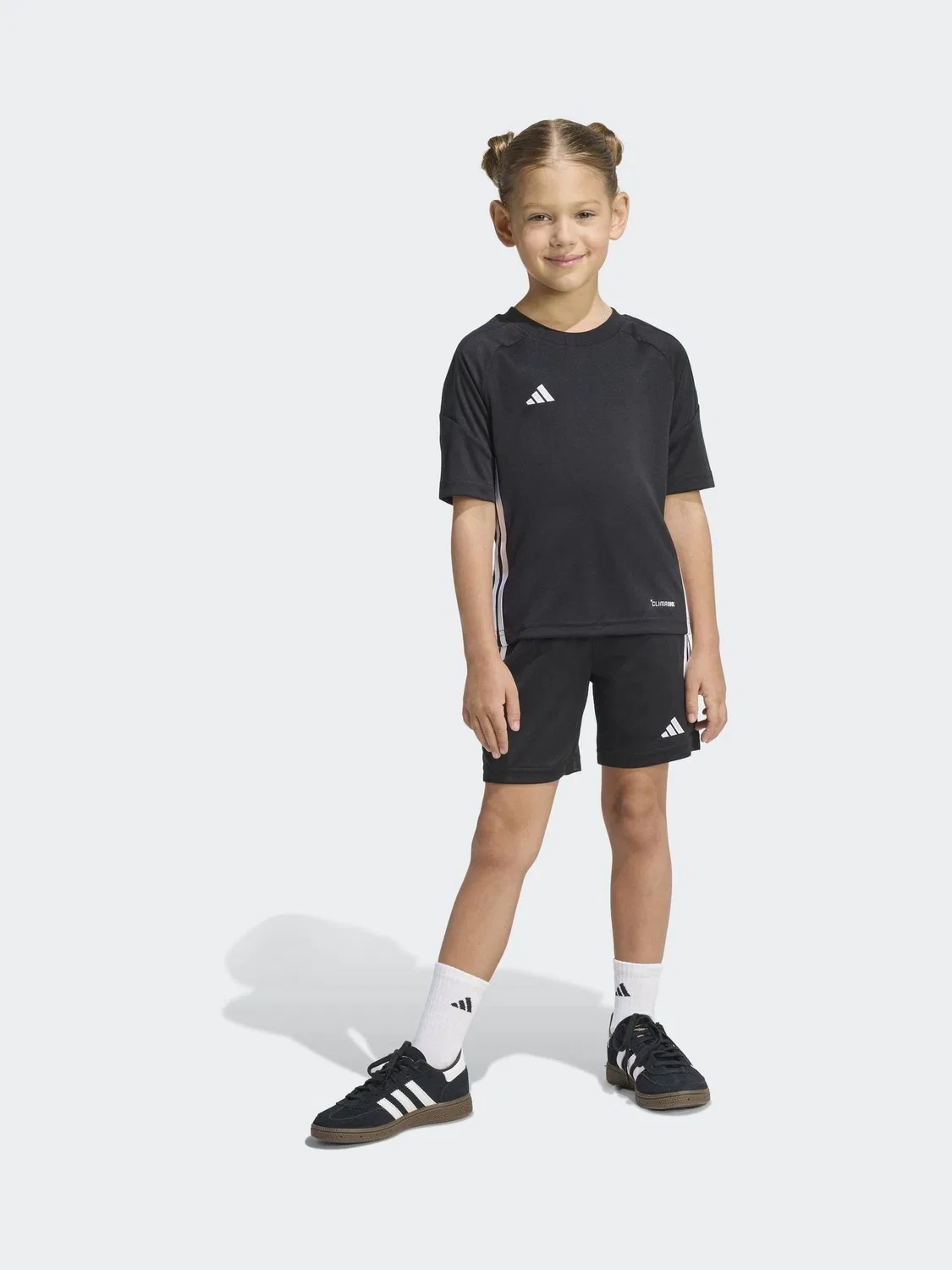 Спортивный костюм Tiro 26 Essentials Jersey adidas, черный
