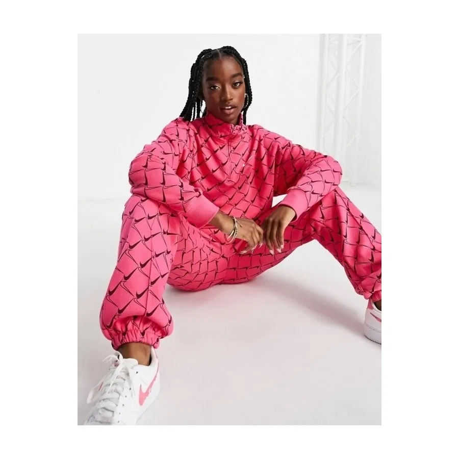Спортивные штаны Nike Oversized Joggers в принте Swoosh, Светло-фуксия — фото 2
