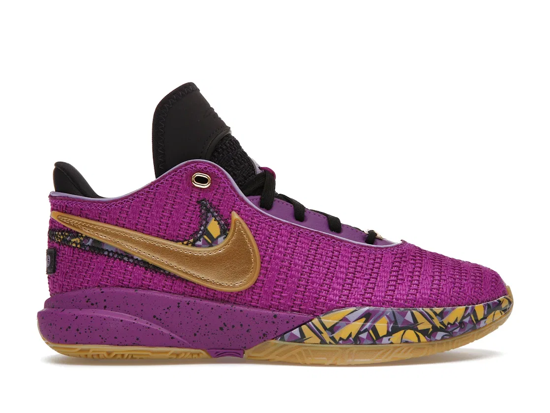 Детские кроссовки для мальчиков баскетбольные Nike LeBron 20 SE Nike, Vivid Purple/Black/Cave Purple/Metallic Gold
