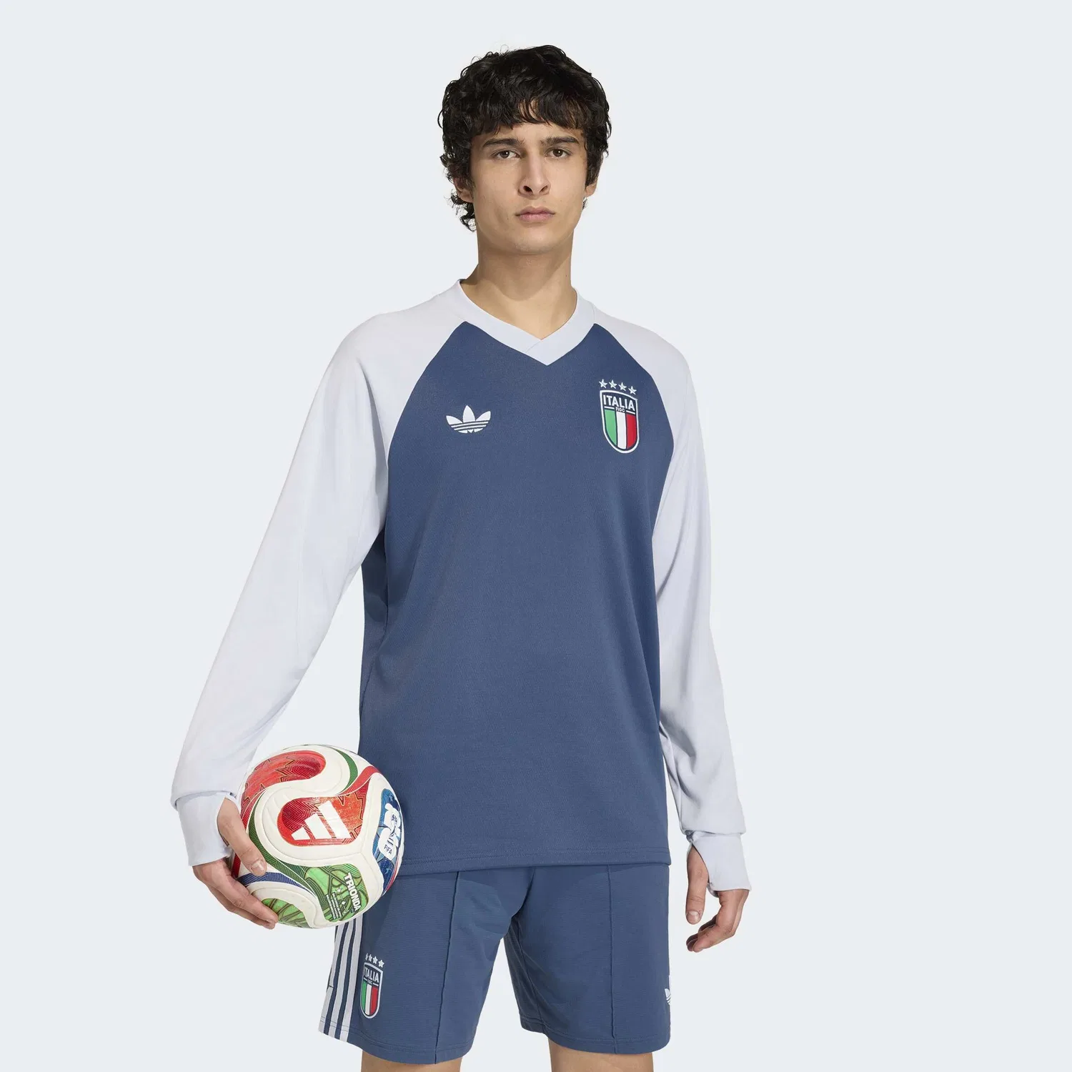 Футболка Adidas Performance Shirt Italien 26 Pre-Match Warm темно-синего цвета — фото 2