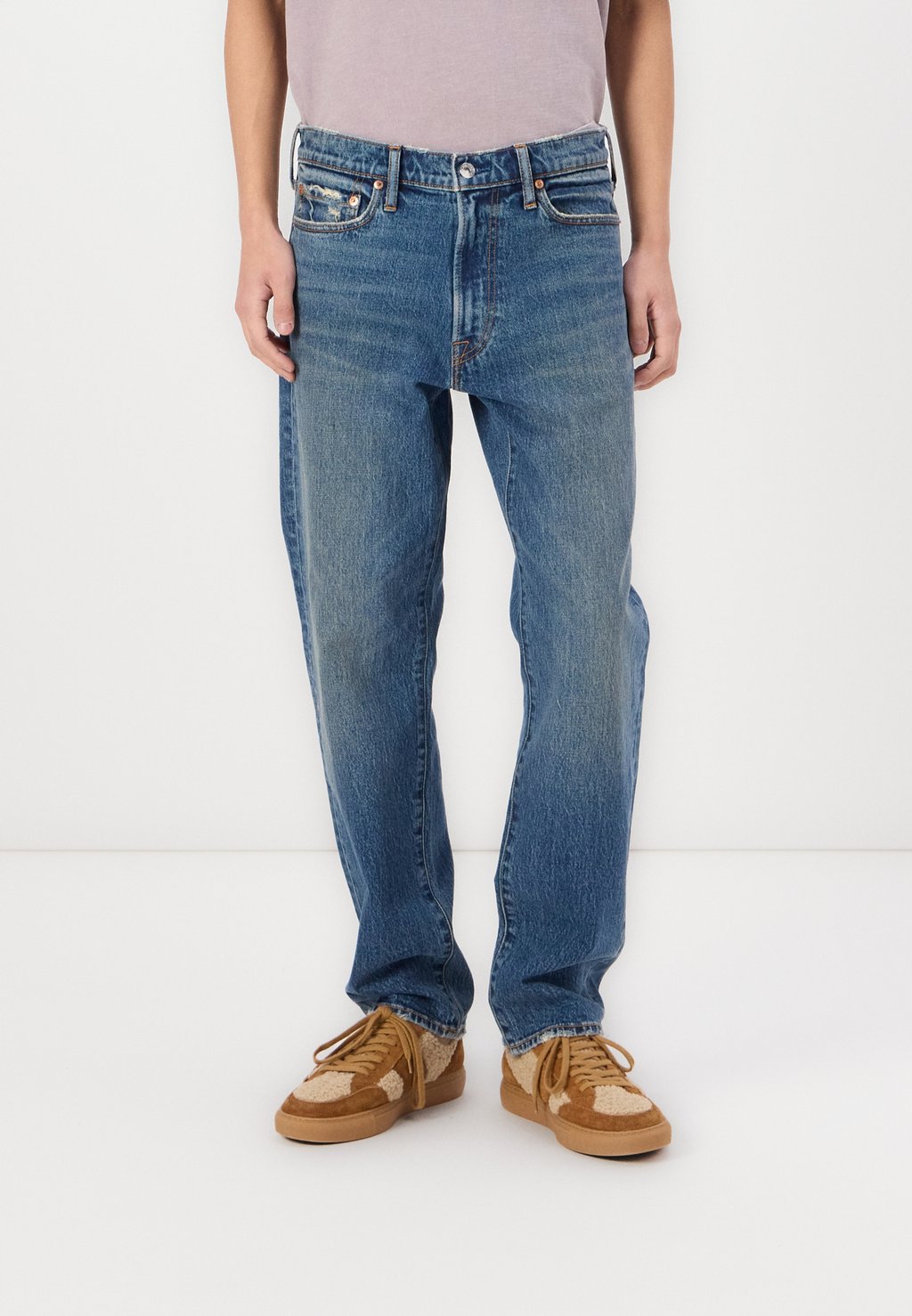 

Джинсы прямого кроя TINTED Abercrombie & Fitch, цвет Blue Denim