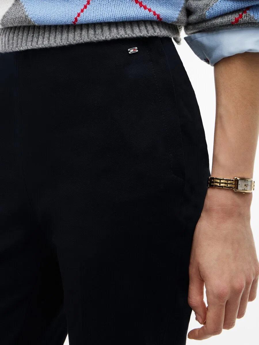 Зауженные брюки TOMMY HILFIGER черного цвета — фото 3