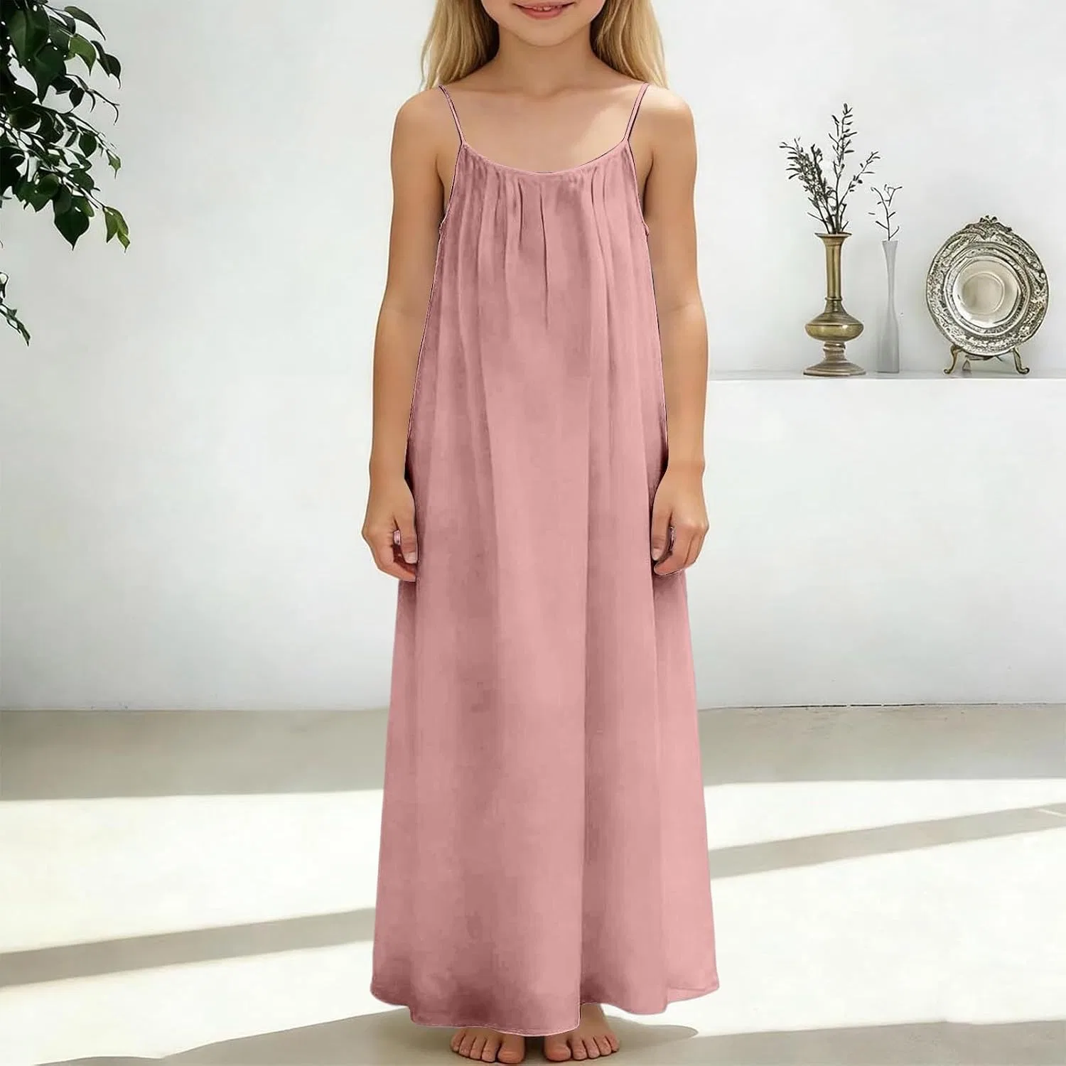 Летнее макси-платье на бретелях с открытой спиной, Pink — фото 2