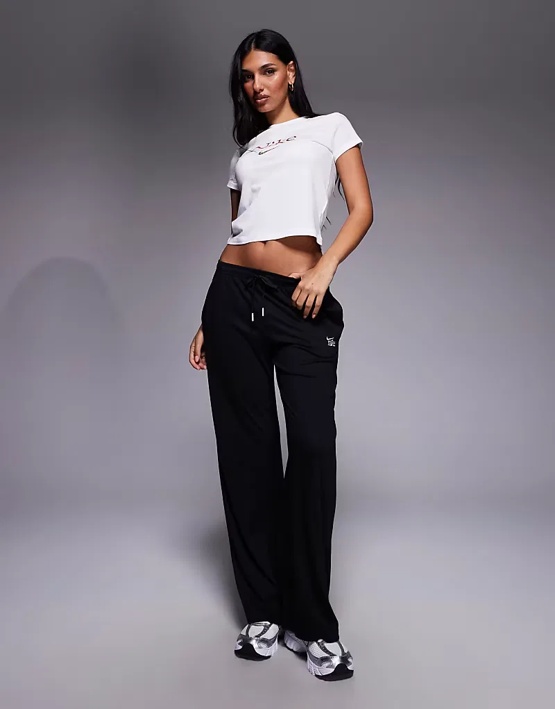 Легкие спортивные штаны Nike Chill, черный