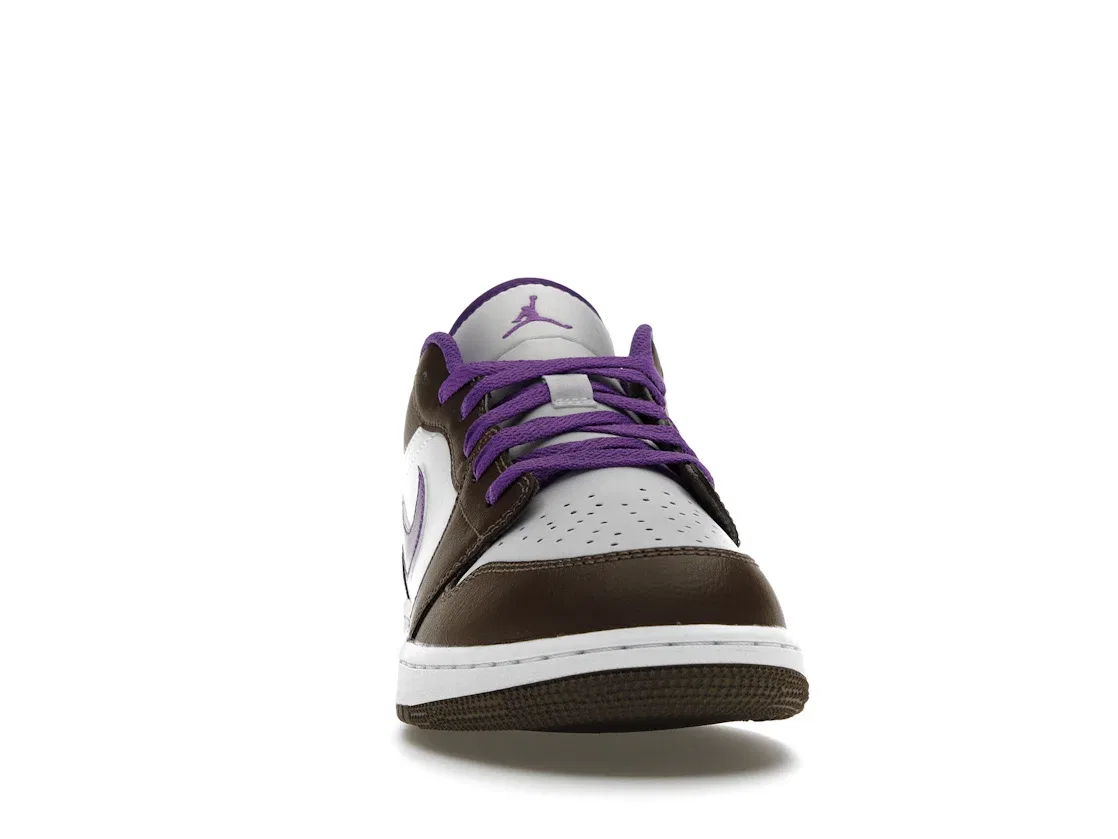 Детские кроссовки с низким верхом Jordan 1 Low Purple Mocha Jordan, Palomino/Wild Berry-White — фото 2