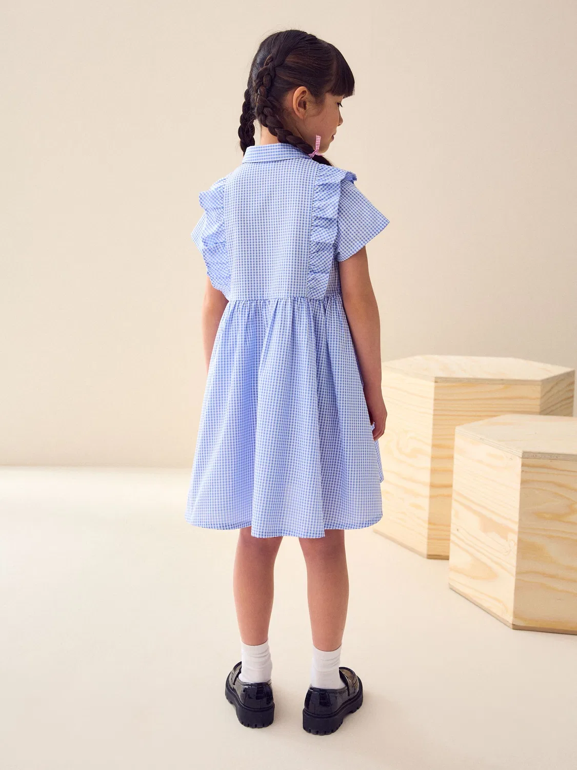 Платье школьное с рюшами в клетку, модель Gingham School Dress Next, голубой — фото 3