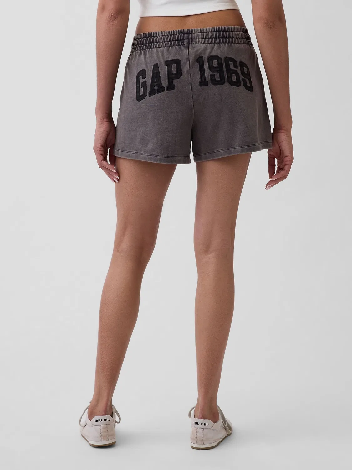 Шорты из французского трикотажа, свободная посадка Gap, черный — фото 2