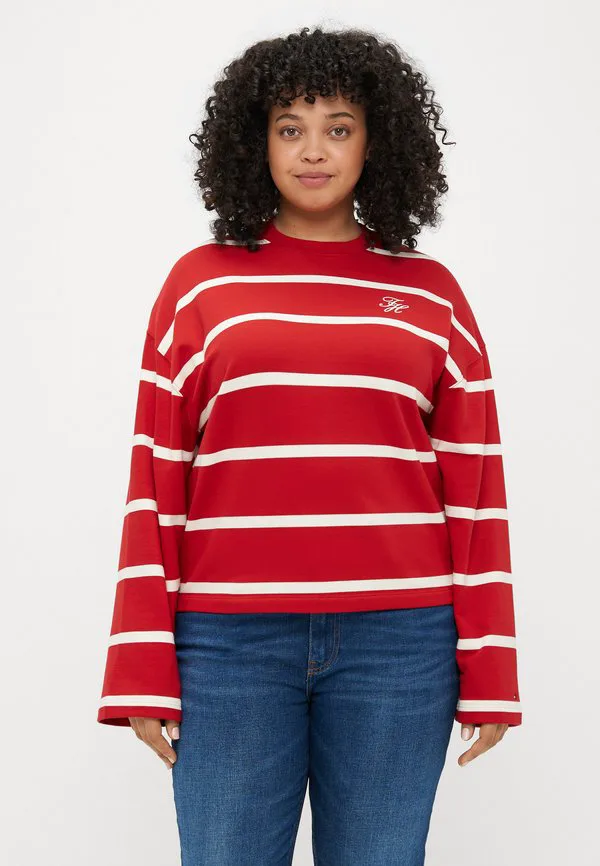 

Толстовка с круглым вырезом и вышитым логотипом curve из махровой ткани. Tommy Hilfiger Curve, Primary Red/Calico, Красный, Толстовка с круглым вырезом и вышитым логотипом curve из махровой ткани. Tommy Hilfiger Curve, Primary Red/Calico