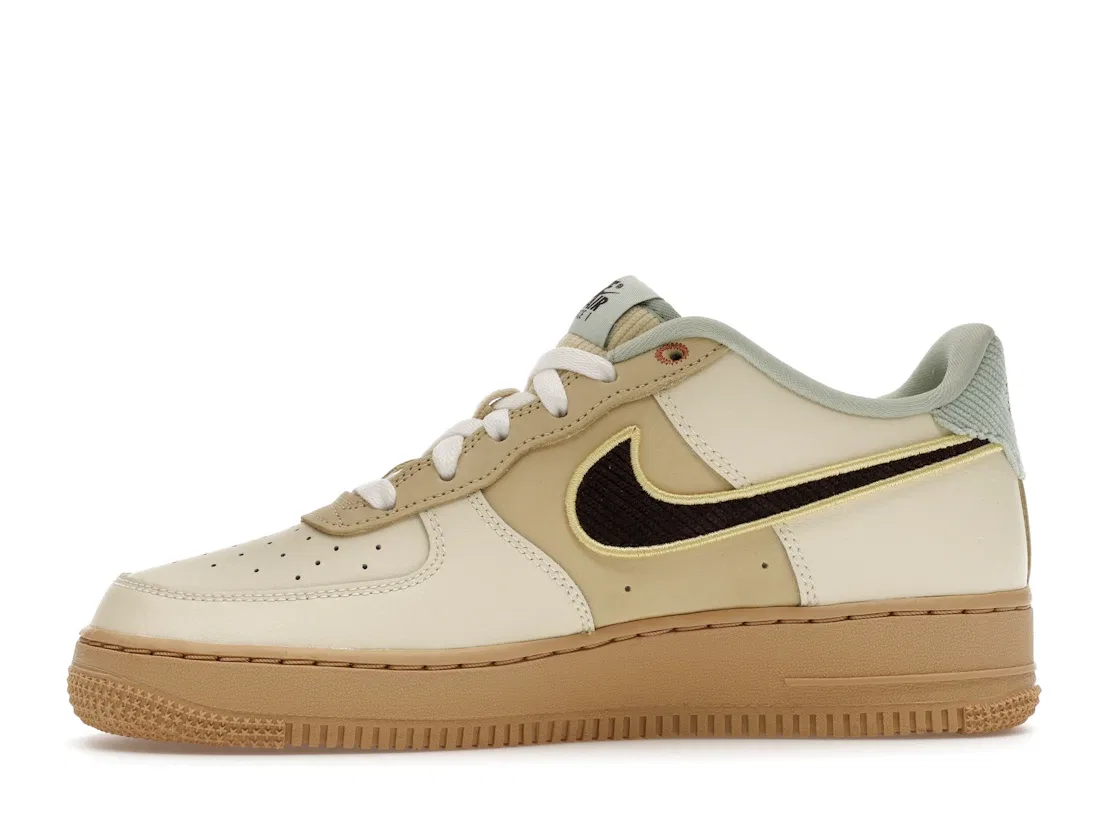 Детские кроссовки с длинным шнурком Nike Air Force 1 Low LV8, Coconut Milk/Baroque Brown/Sesame/Seafoam — фото 3