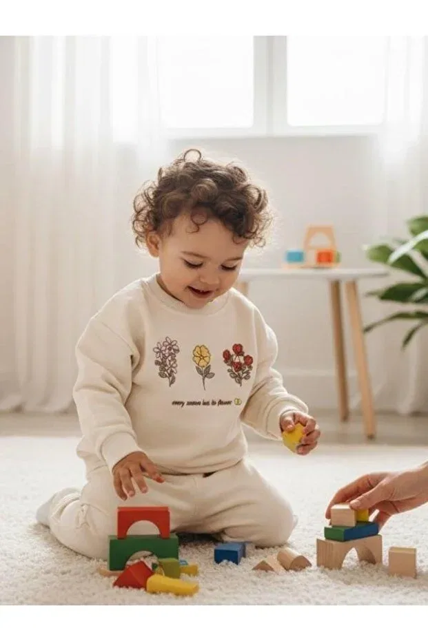 Детский комплект для девочек с цветочным принтом Zekids, Cream — фото 3