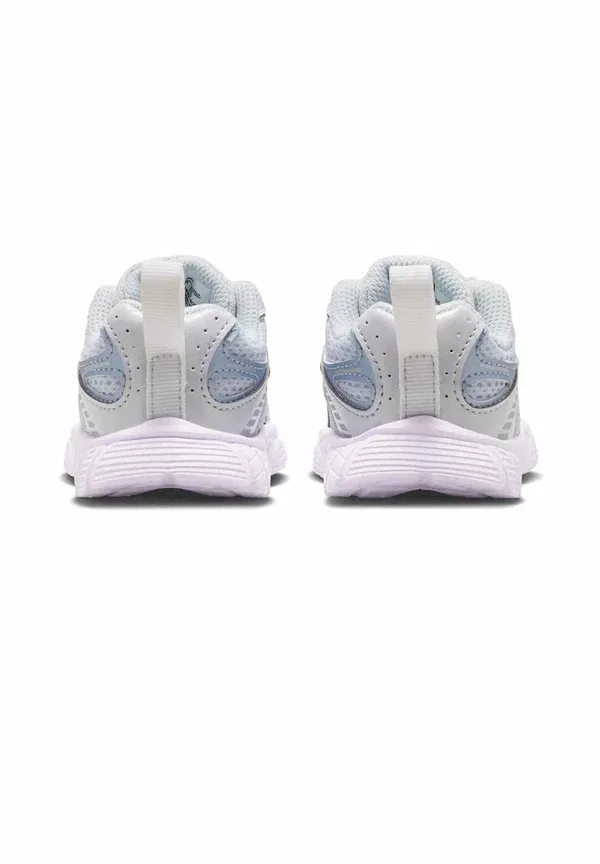 Кроссовки с текстильным верхом Nike Sportswear Aura Platinum, Tint Taupe Haze, Moon Particle, коричневый — фото 4