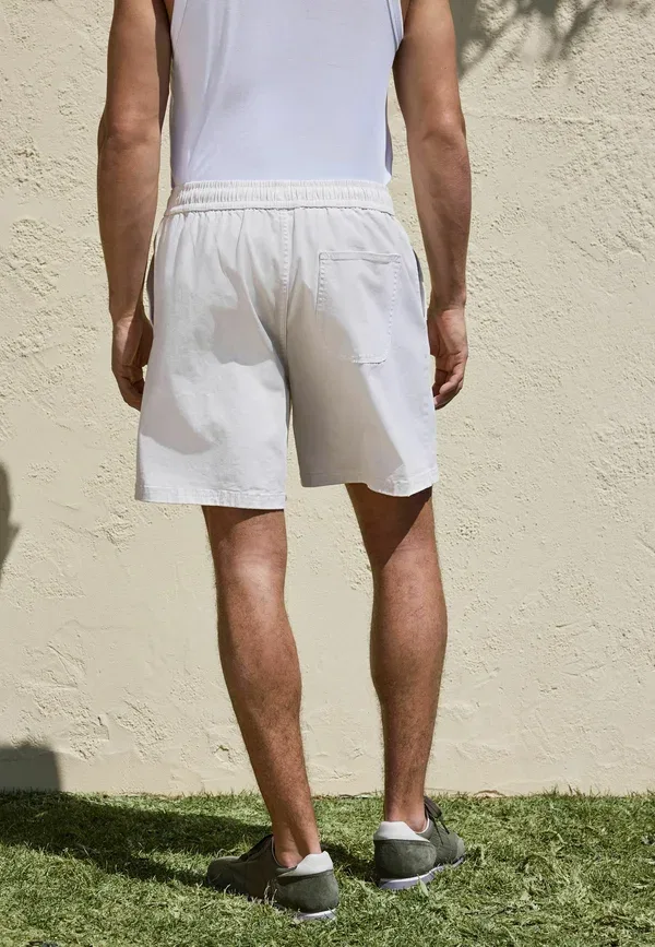 Шорты из хлопка с эластаном Relaxed fit Next White, белый — фото 2