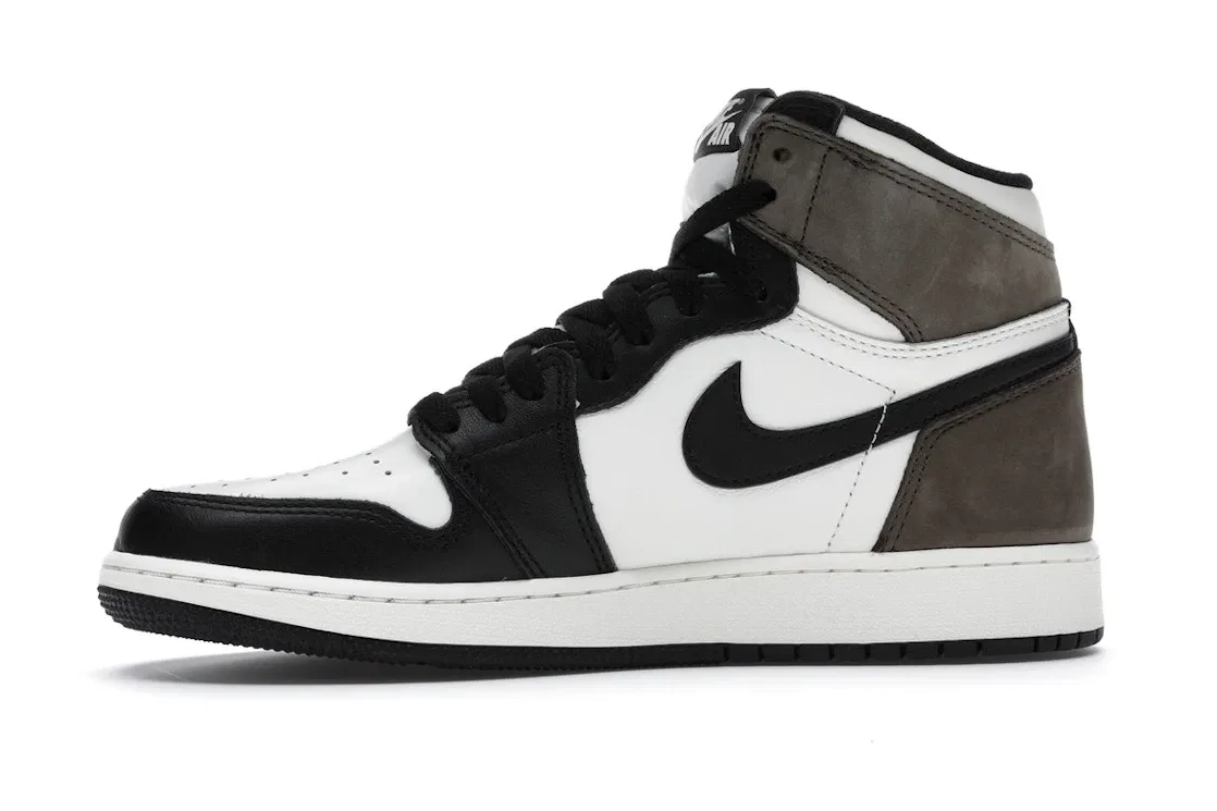 Детские кроссовки для мальчиков с высоким верхом Jordan 1 Retro High Dark Mocha Jordan, Sail/Dark Mocha-Black-Black — фото 3