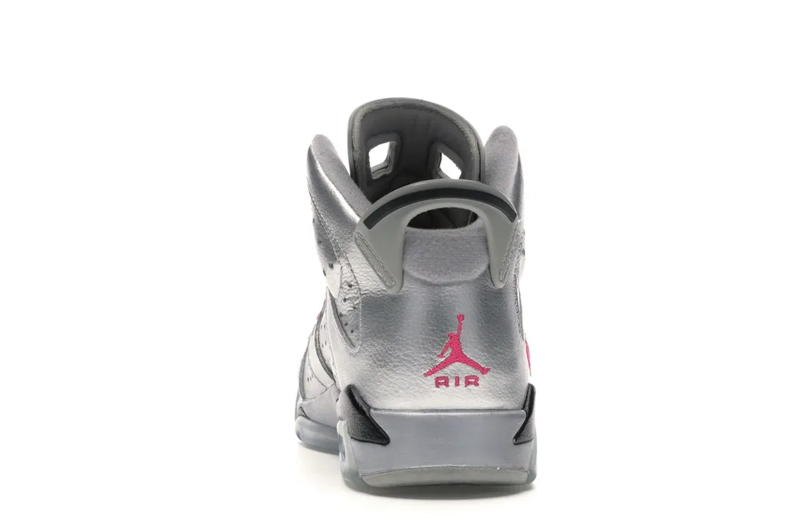 Детские кроссовки Lifestyle Jordan 6 Retro Jordan, Metallic Silver/Vivid Pink-Black — фото 4