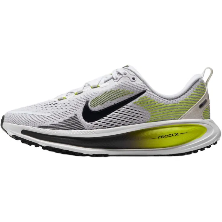 Детские кроссовки для бега с амортизацией Nike Vomero 18 Kids, Black White Green