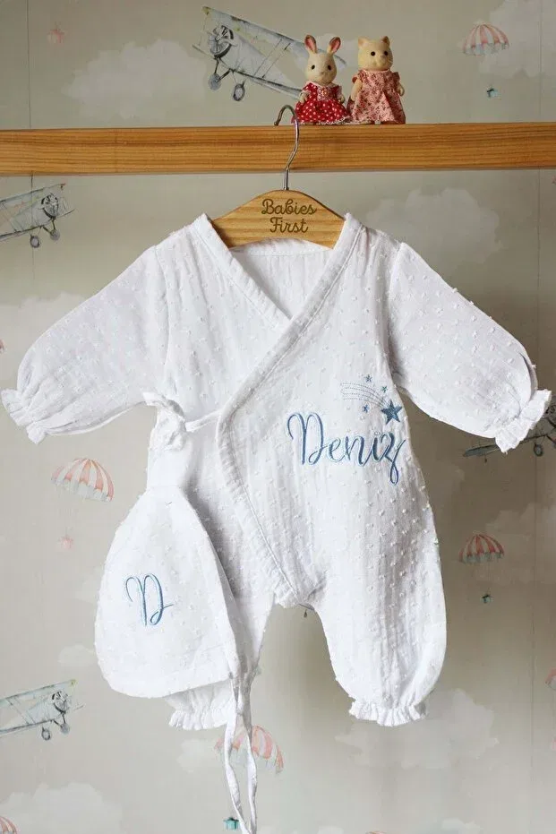 Детский комплект для новорожденных из муслина 100% хлопок, 6 предметов, Blue personalized 6-piece muslin newborn set, Babiesfirst, White