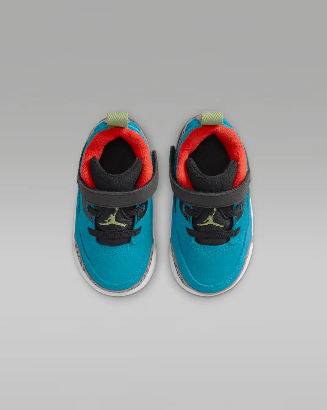 Детская/подростковая обувь Jordan Spizike Low, Neo Turquoise/Light Crimson/Cosmic Fuchsia/Vivid Green — фото 4