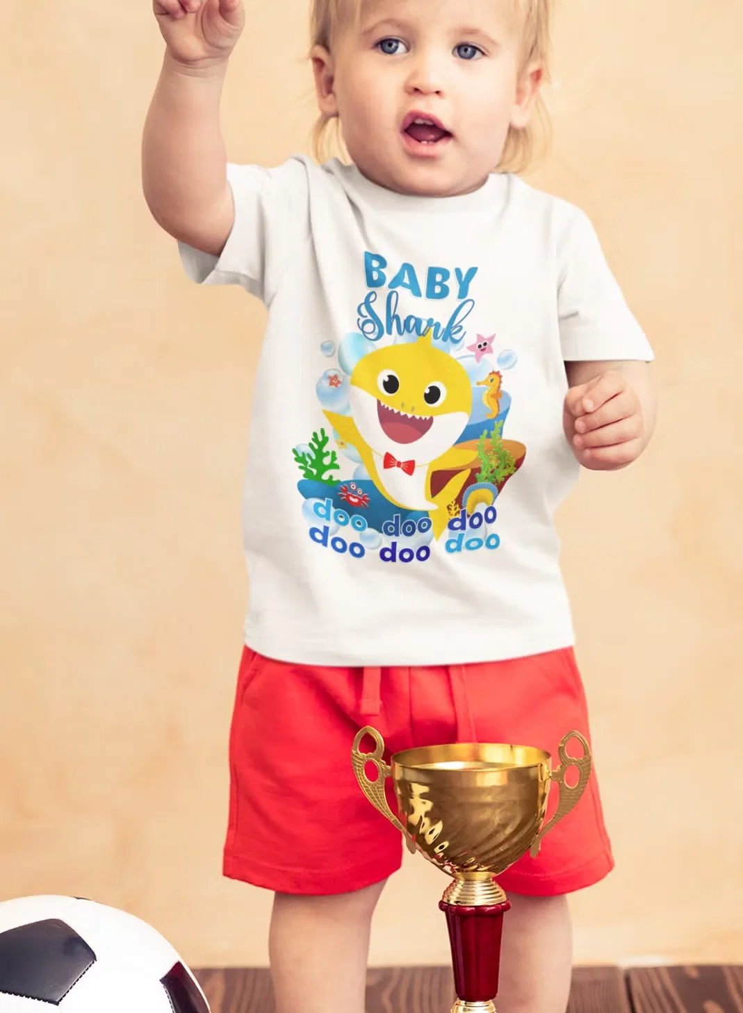 Футболка с принтом Baby shark doo doo Zoom, белый