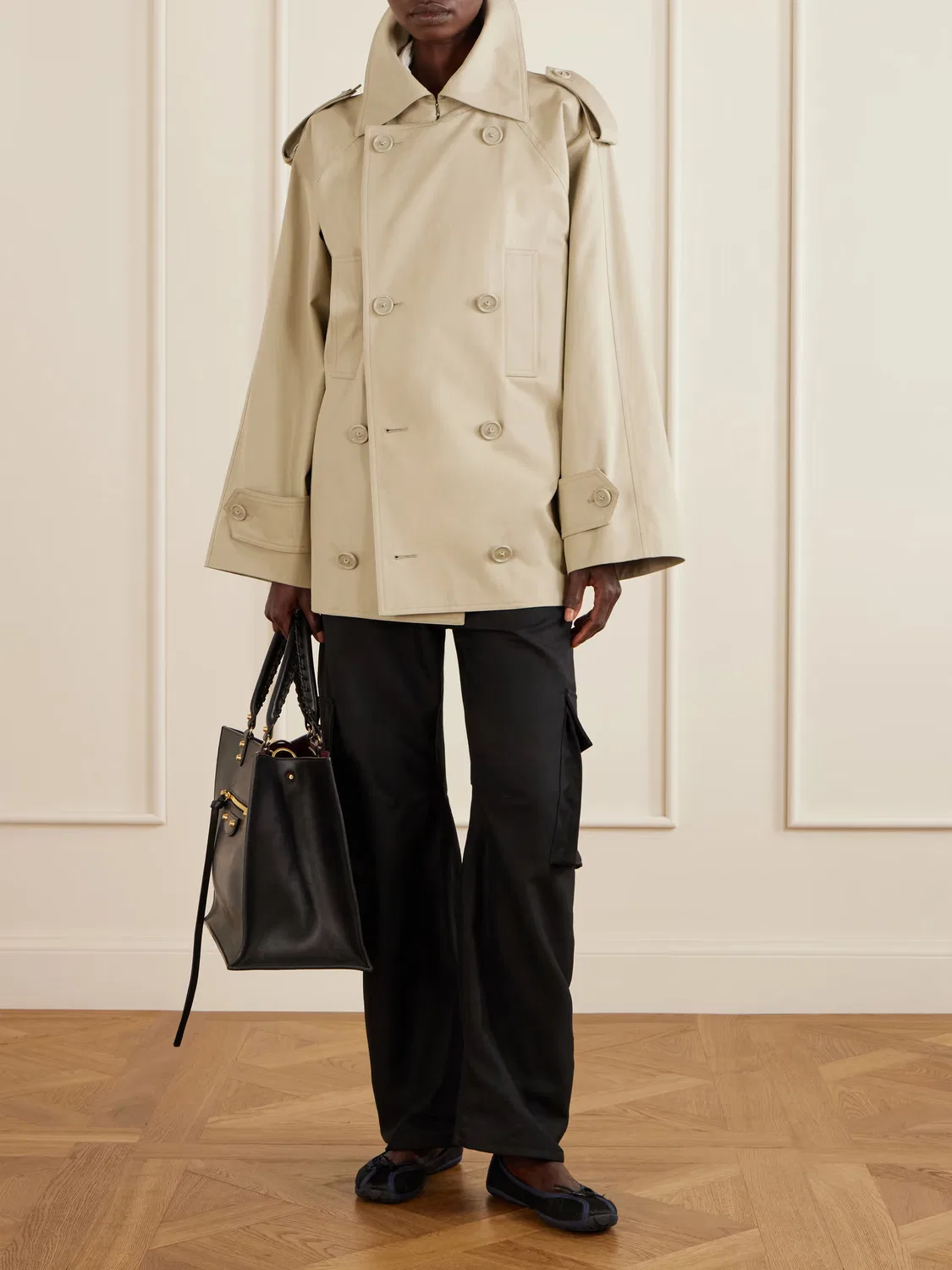 Двубортный тренч из хлопкового габардина Balenciaga, бежевый — фото 2