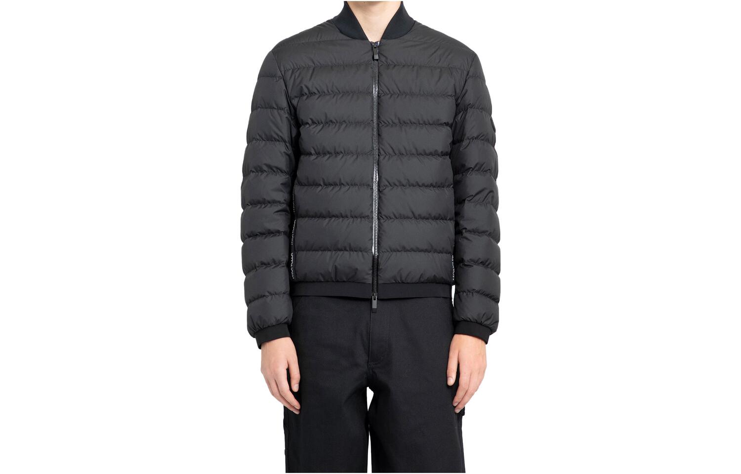 

Куртка мужская черный Moncler