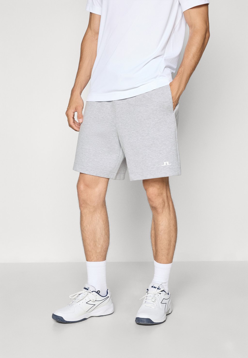 

Спортивные шорты STEFFEN SHORTS J.LINDEBERG Sports, светло-серый