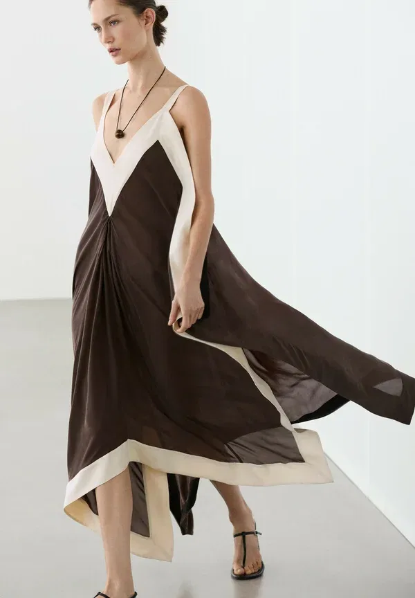Платье макси из купро и вискозы Flowing midi dress with contrast trim detail, Massimo Dutti, темно-коричневый