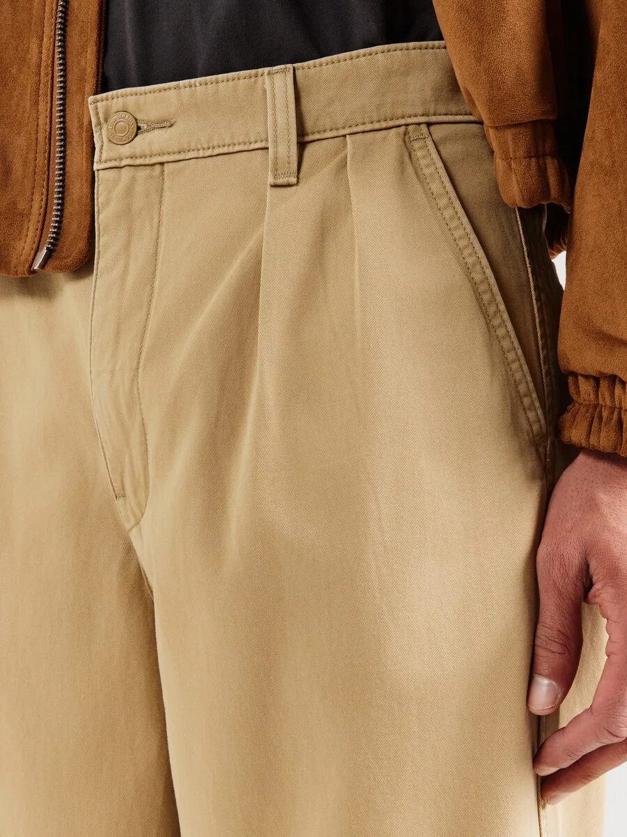 Джинсы LEVI'S Baggy Jeans 'XX Chino Baggy Pleated' светло-коричневого цвета — фото 3