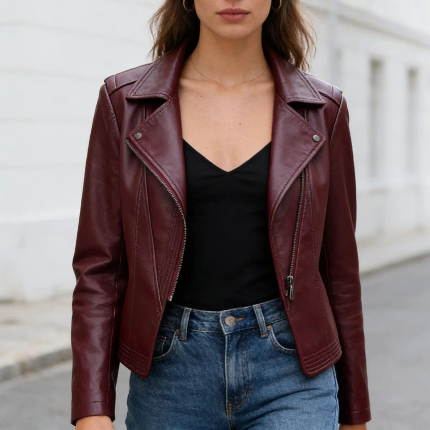 Женская куртка из экокожи с лацканами и молнией, Rosso — фото 2