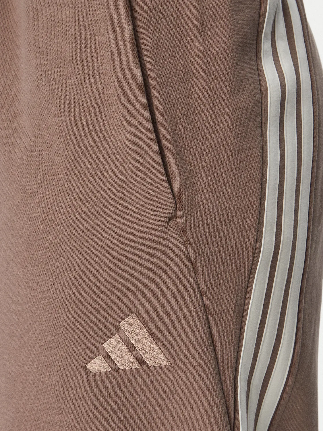 Мужские спортивные штаны стандартного кроя Kit Regular Cuffed Adidas, бежевый — фото 4