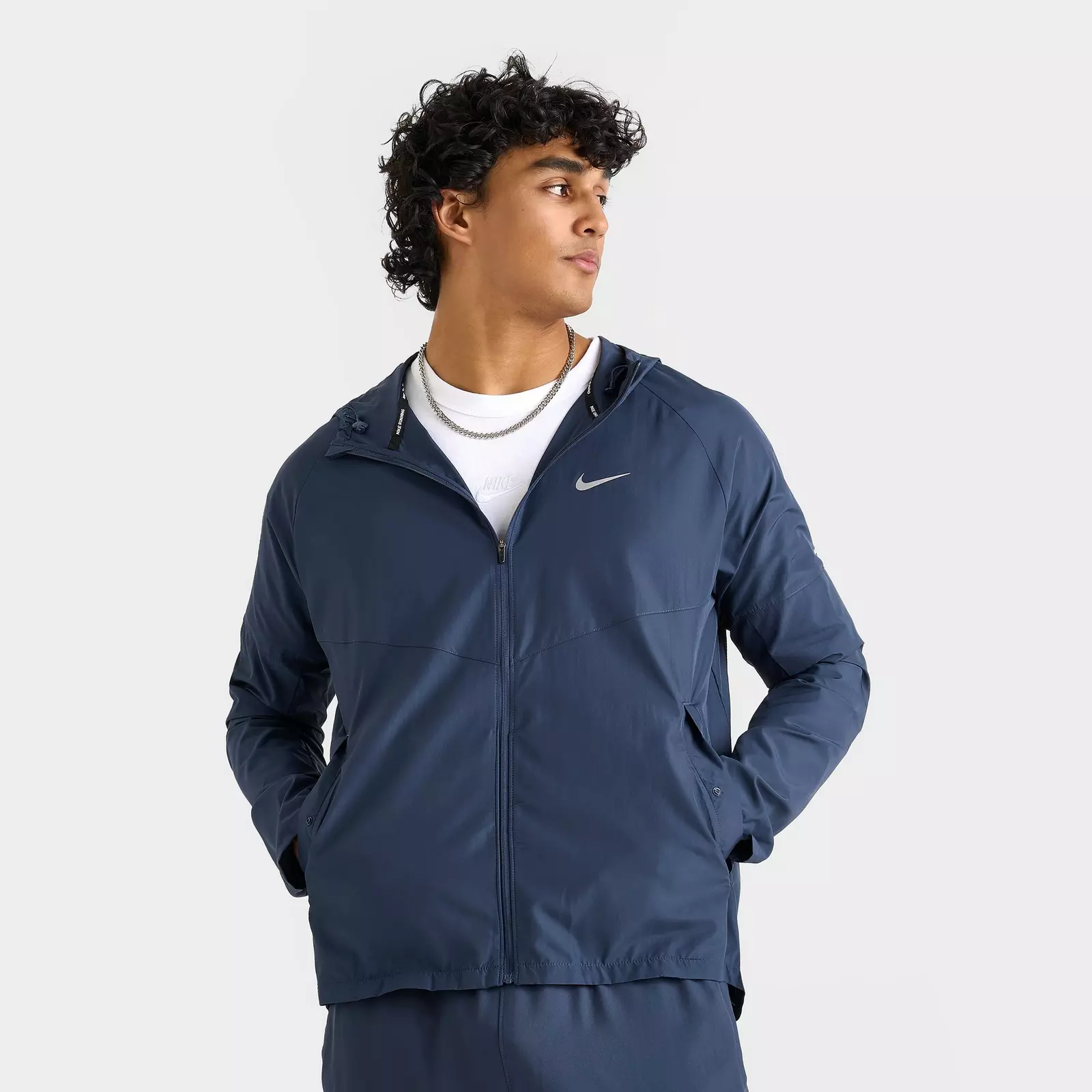 

Куртка Men's Nike Repel Miler Running, темно-синий