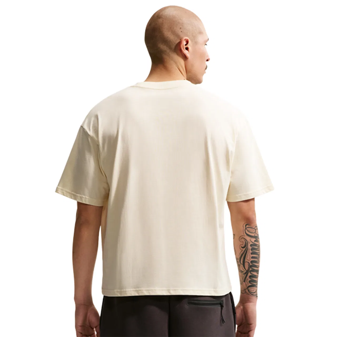 Футболка мужская Boxy Essential Loose Nike, цвет Coconut Milk — фото 2