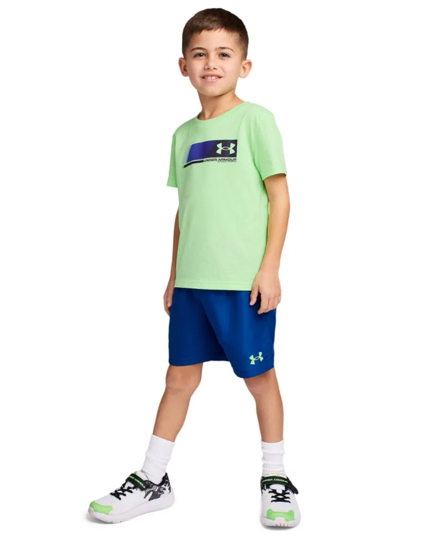 Комплект детской футболки и шорт с принтом, модель Short-Sleeve T-Shirt and Shorts Under Armour, Lumos Lime Navy Blue — фото 2