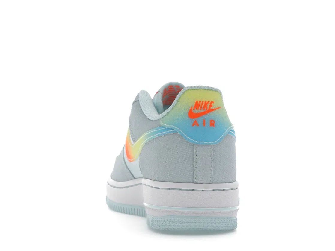 Детские кроссовки Lifestyle Nike Air Force 1 Low, Glacier Blue Light Lemon Twist Aquarius Blue Total Orange — фото 4