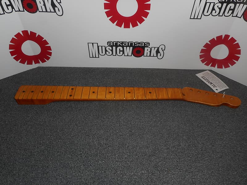 

Allparts Fender Licensed Neck For Tele, 21 лад, радиус 10 дюймов, отделка Aged Satin Poly TMVF-C