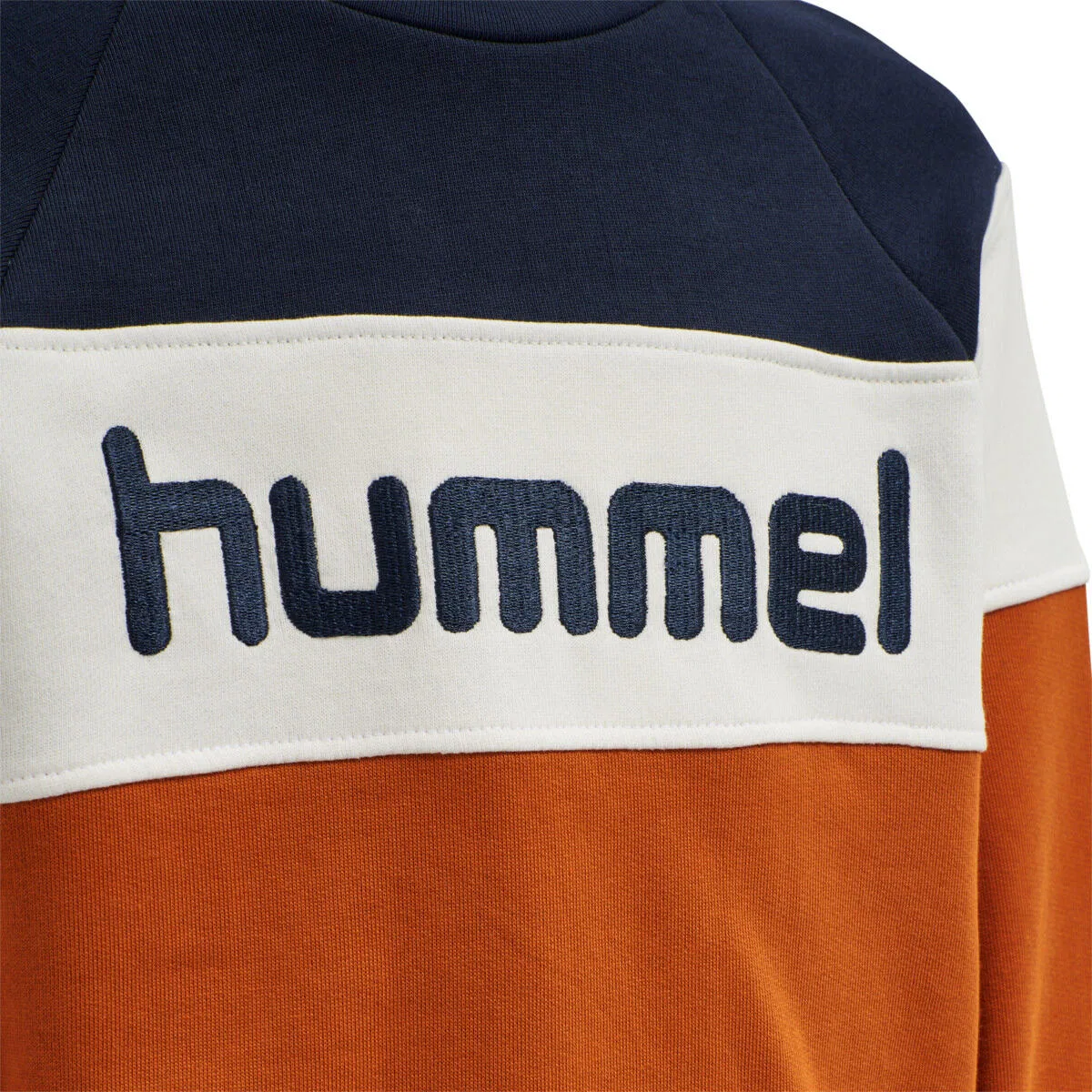 Детский свитшот с длинным рукавом Claes Sweatshirt Hummel, Braun Navyblau — фото 4