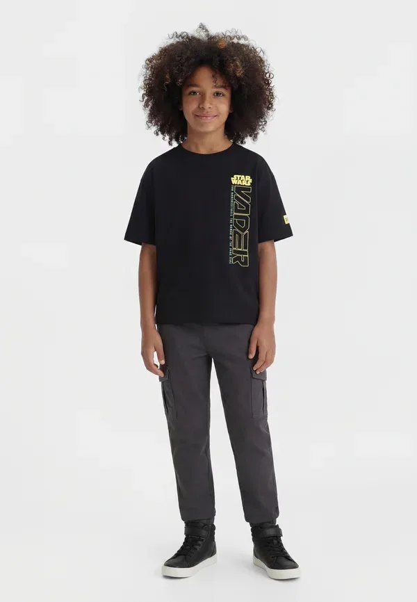 Детская футболка Star Wars Graphic T-Shirt Gap, черный