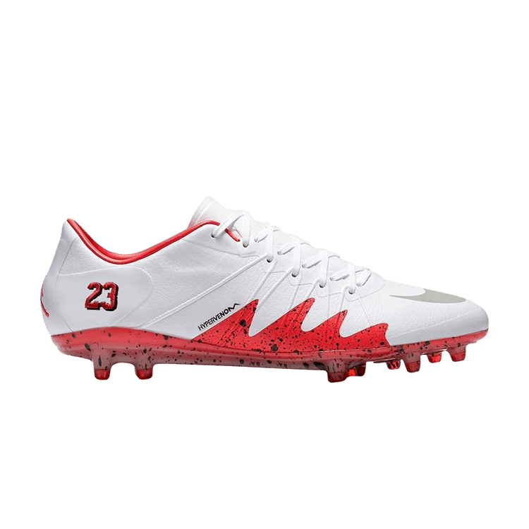 

Кроссовки Hypervenom Phinish NJR FG Soccer Cleat, белый
