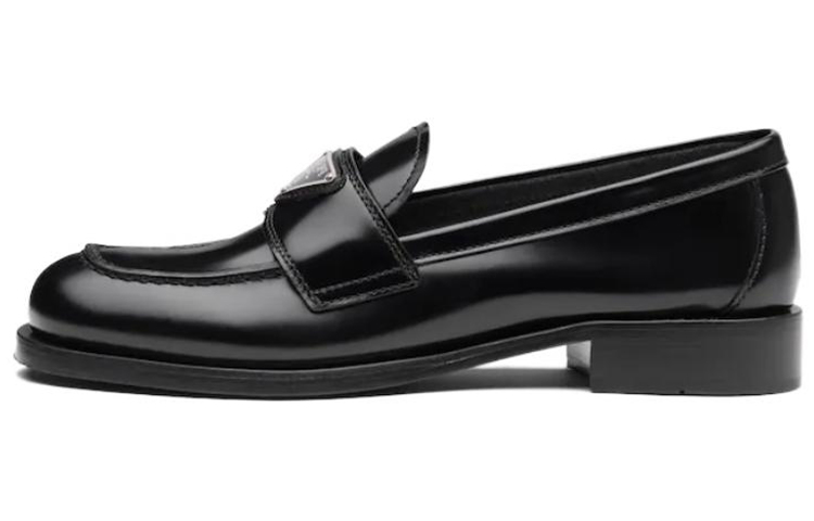 Женские мокасины Prada, черный