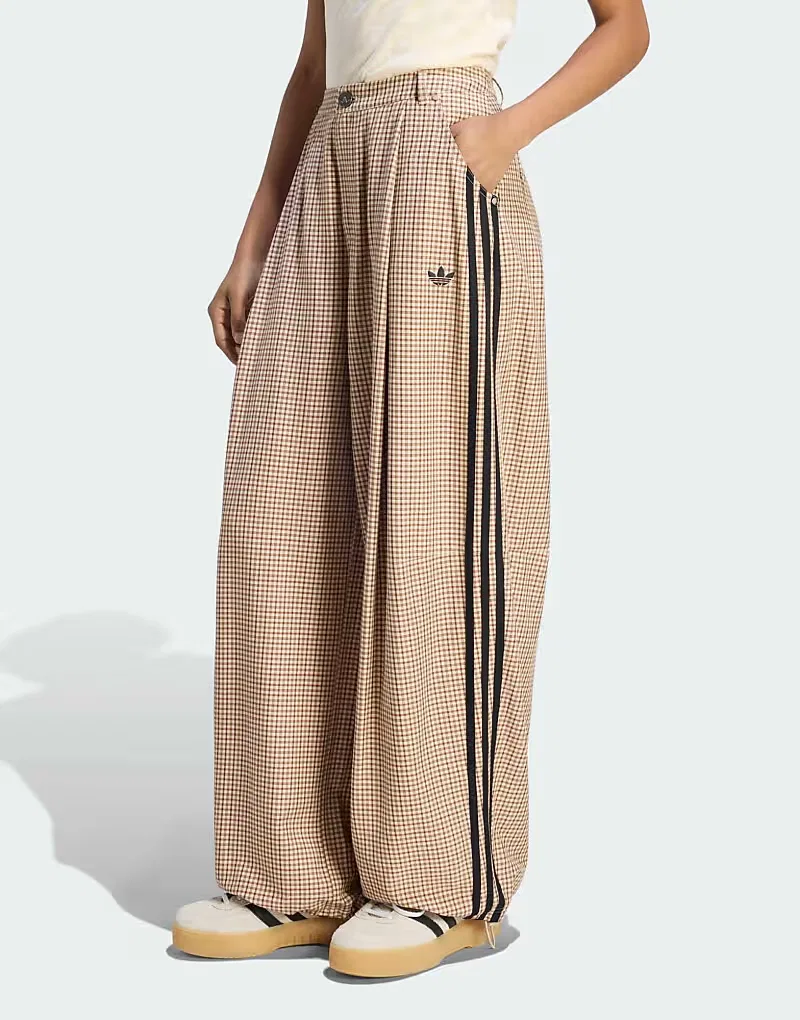Брюки Adidas Originals Checks свободного кроя из кристально чистого льна/ северное сияние