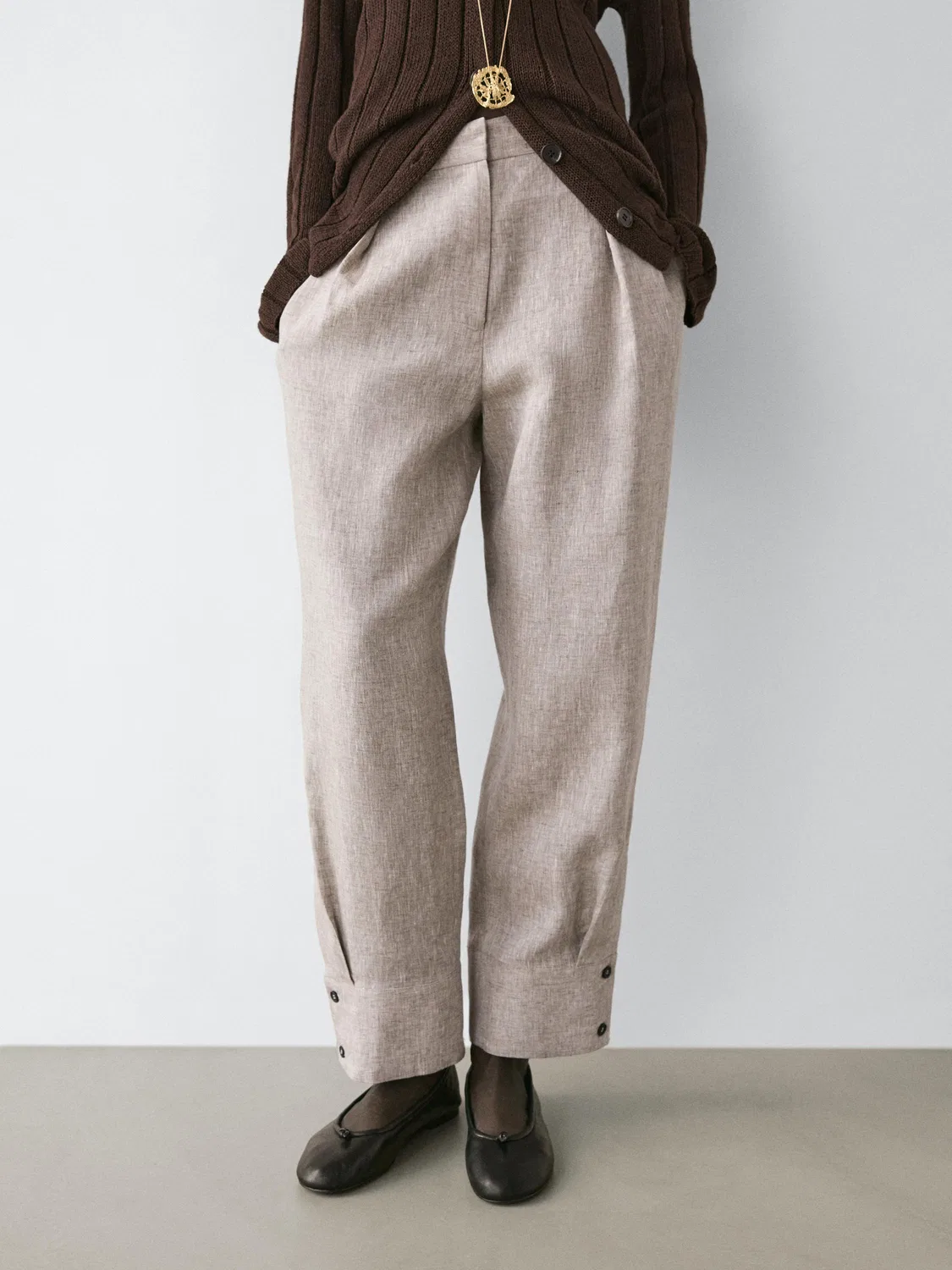 Брюки от костюма с пряжкой Massimo Dutti, бежевый — фото 2