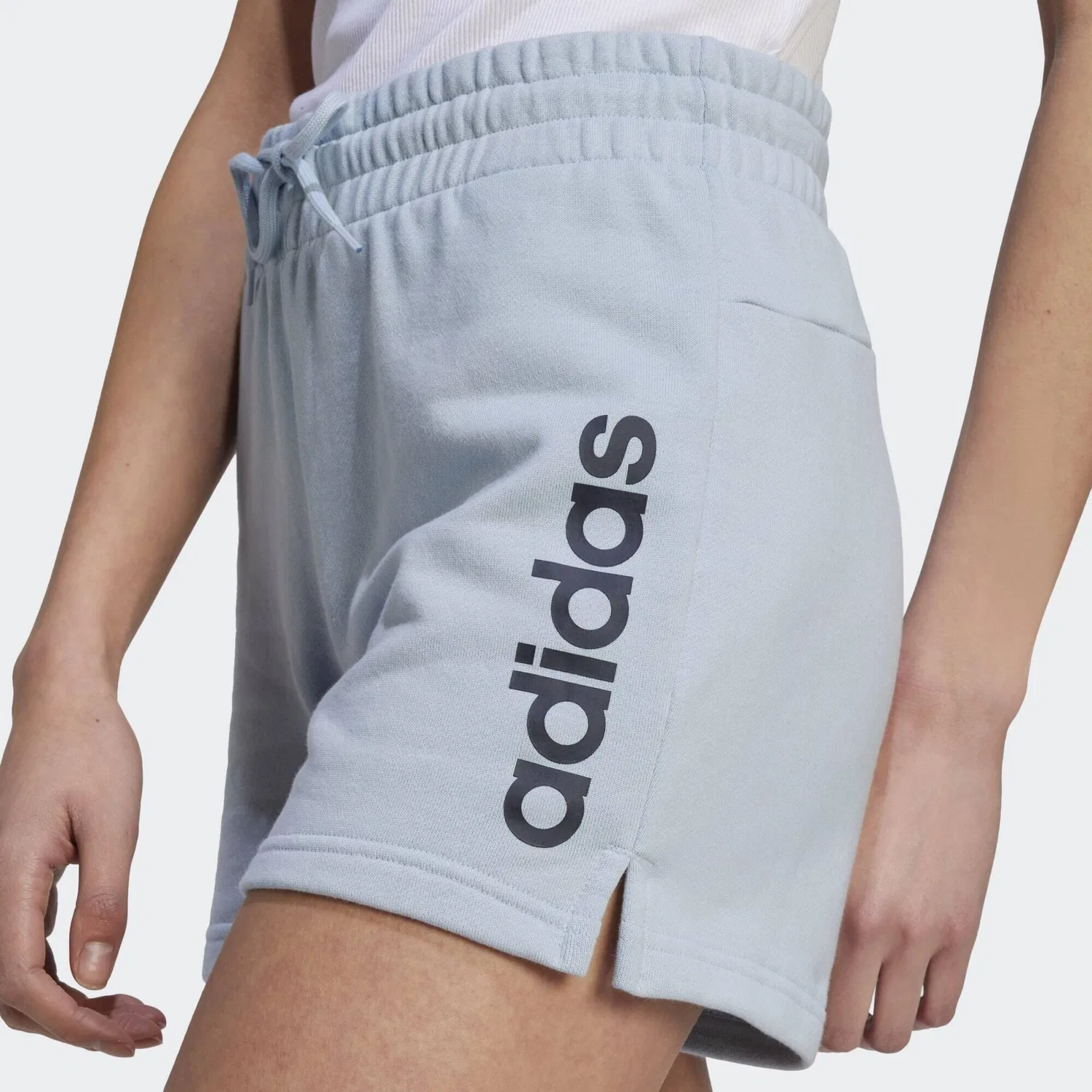 Мужские шорты из футера Essentials Linear Adidas, Blau Schwarz — фото 4
