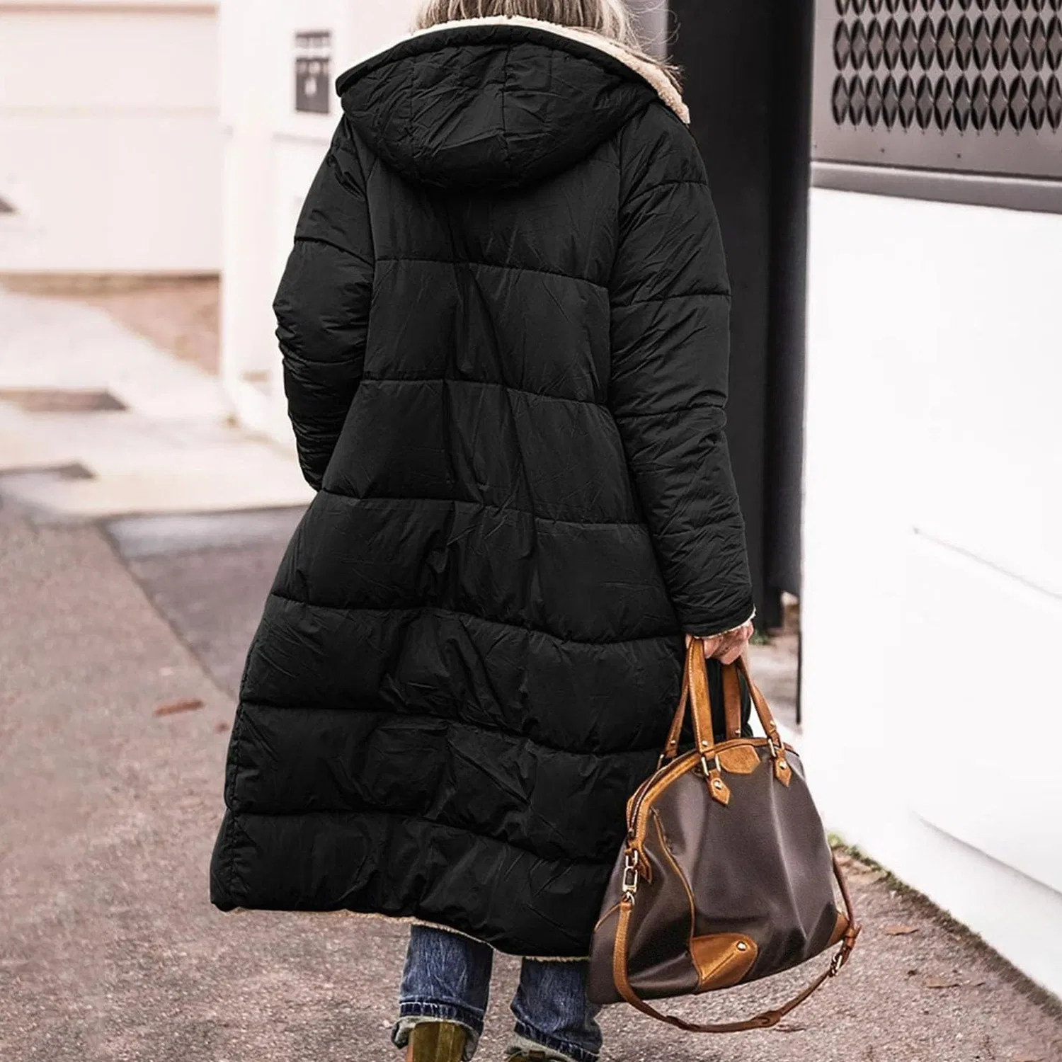 Женское пальто с капюшоном из овчины Oversized Shearling Fleece, Black — фото 2