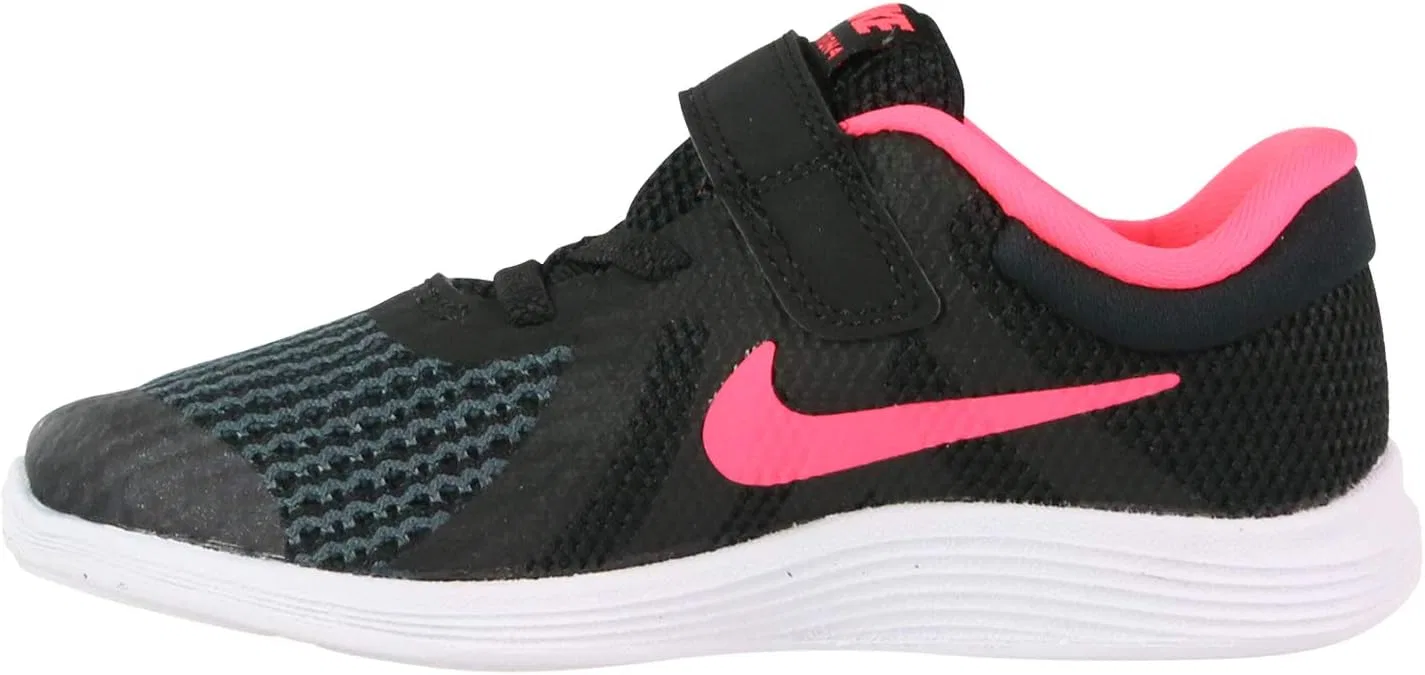 Детские кроссовки для девочек с шнуровкой Nike Kid's Revolution 4 Running Shoe Nike, Black/Racer Pink White — фото 2