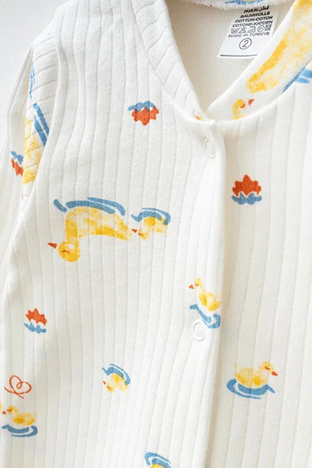 Детский комбинезон для новорожденных с принтом Baby duck Yukobaby Bebeğiniz Için En Doğalı, Ecru — фото 2