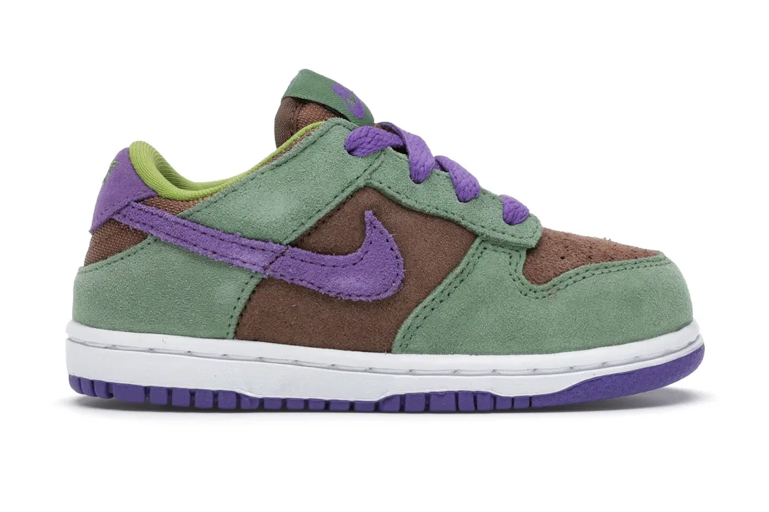Детские кроссовки Lifestyle Nike Dunk Low Nike, Veneer/Autumn Green-Deep Purple