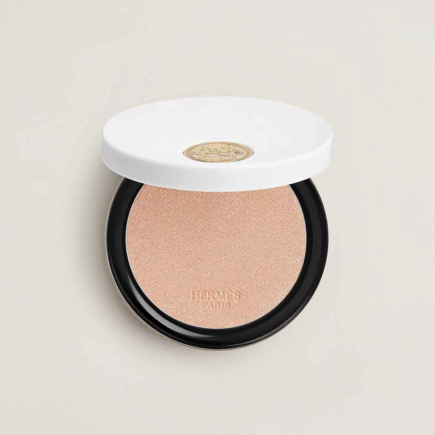 

Сияющая пудра Hermès Plein Air Radiant Glow, тон 02 Mirage