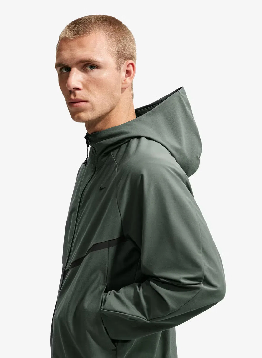Куртка ветровка с принтом Tech Knit Windrunner Nike, зеленый — фото 4