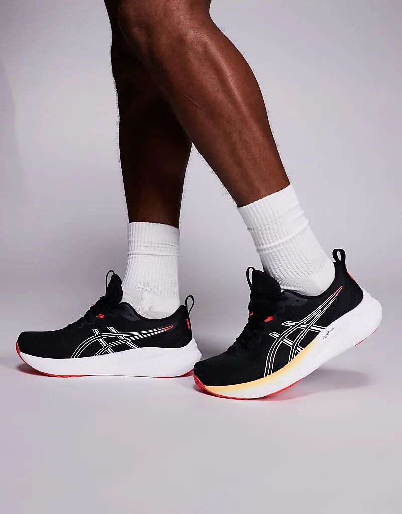 

Кроссовки для бега Asics Gel-Pulse 16 в черно-белом цвете