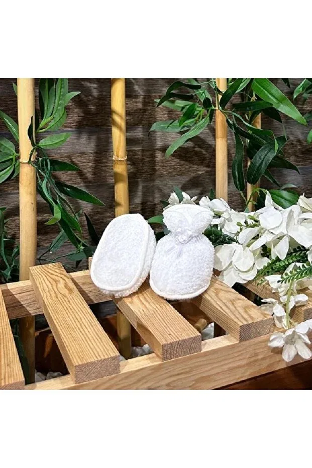 Детские пинетки из плюша без каблука Patsan, White