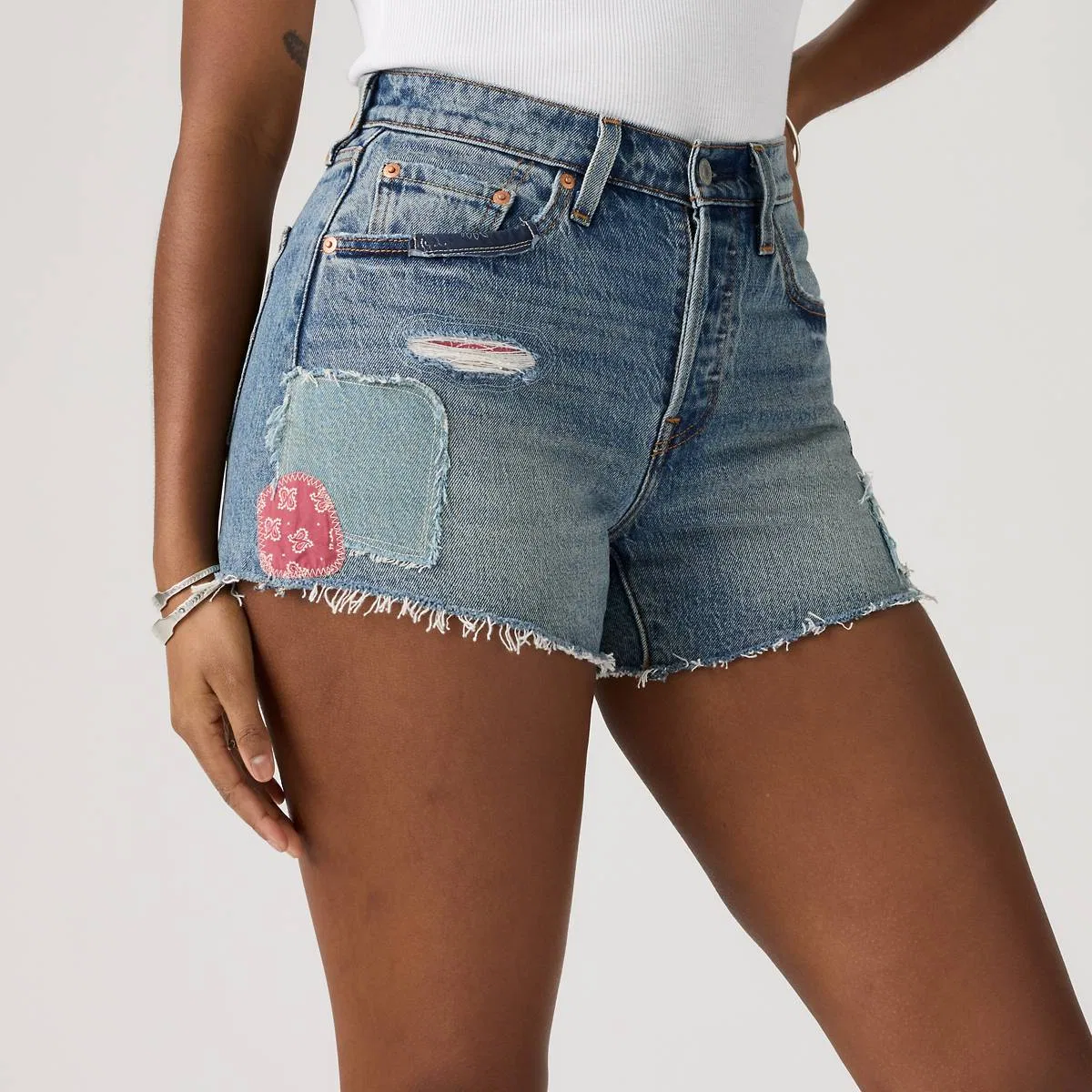 Женские шорты 501 Curve Levi's, Melody'S Muse Curve - Medium Wash — фото 2